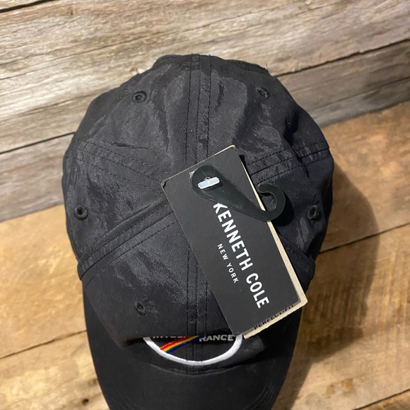 NWT KENNETH COLE No Intolerance 5 Panel Adjustable Nylon Cap Unisex - Picture 2 of 6